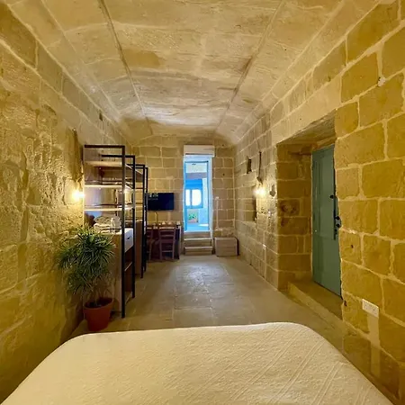 Ta Pinu 3* Għarb