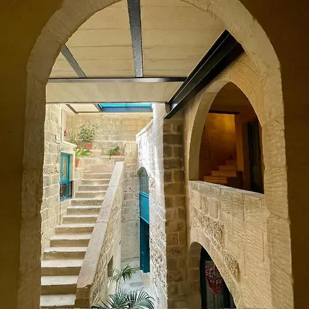 Bed & Breakfast Ta Pinu Għarb