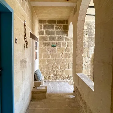 Bed & Breakfast Ta Pinu Għarb
