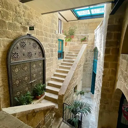 Bed & Breakfast Ta Pinu Għarb